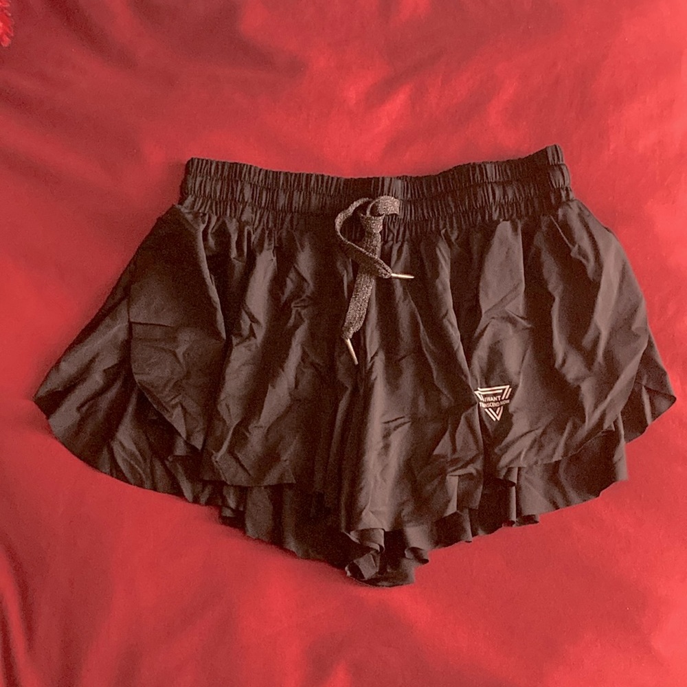 Athletic spandex running shorts/skort in black, S